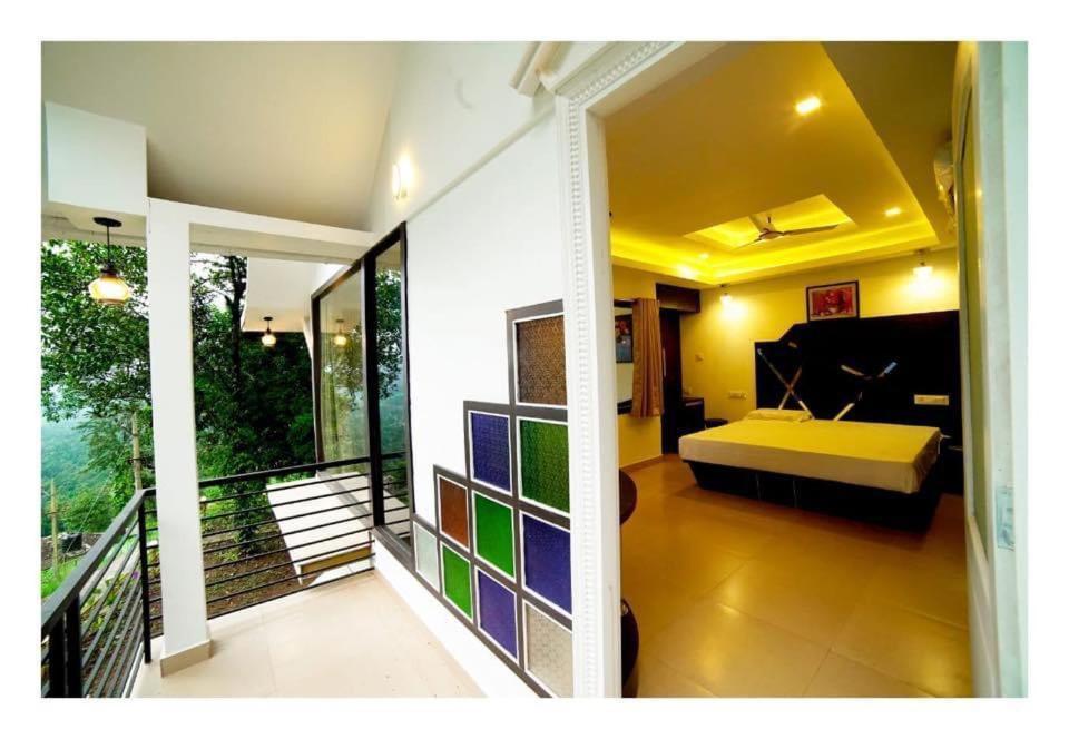 Traditional Kerala Villa มุนนาร์ ภายนอก รูปภาพ