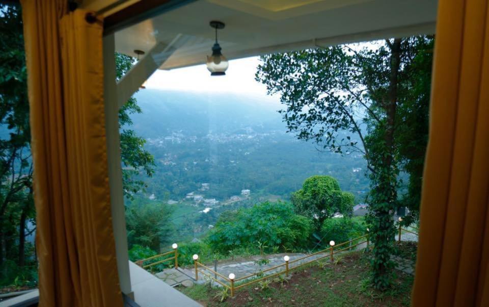 Traditional Kerala Villa มุนนาร์ ภายนอก รูปภาพ